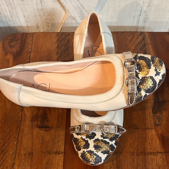 Attilio Giusti Leombruni Shoes - AGL Leather Flats with Leopard Cap Toe